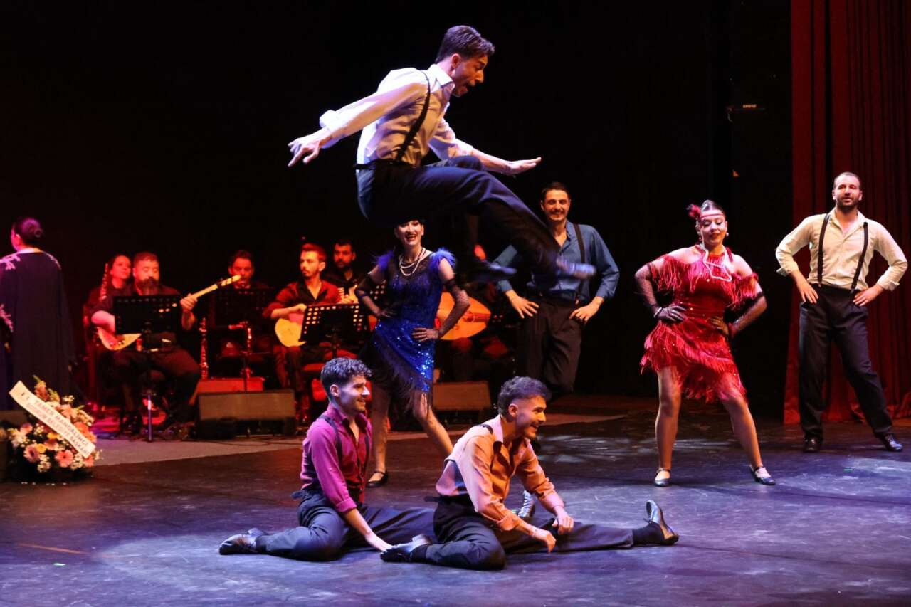 70’ler ve 80’lerin Unutulmaz Melodileri Muğla’da Yankılandı 3